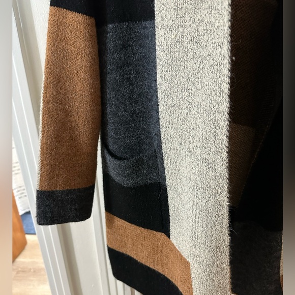 Becool M/L Color Blocked Cardigan - Picture 2 of 5